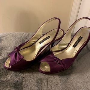 Plum evening shoes